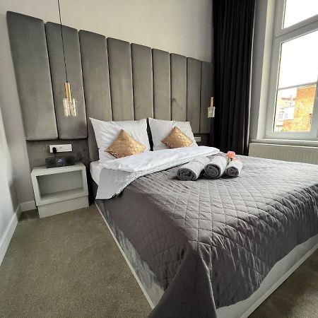 Dk Premium Ballady I Romanse Ольштын Экстерьер фото