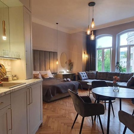 Dk Premium Ballady I Romanse Ольштын Экстерьер фото