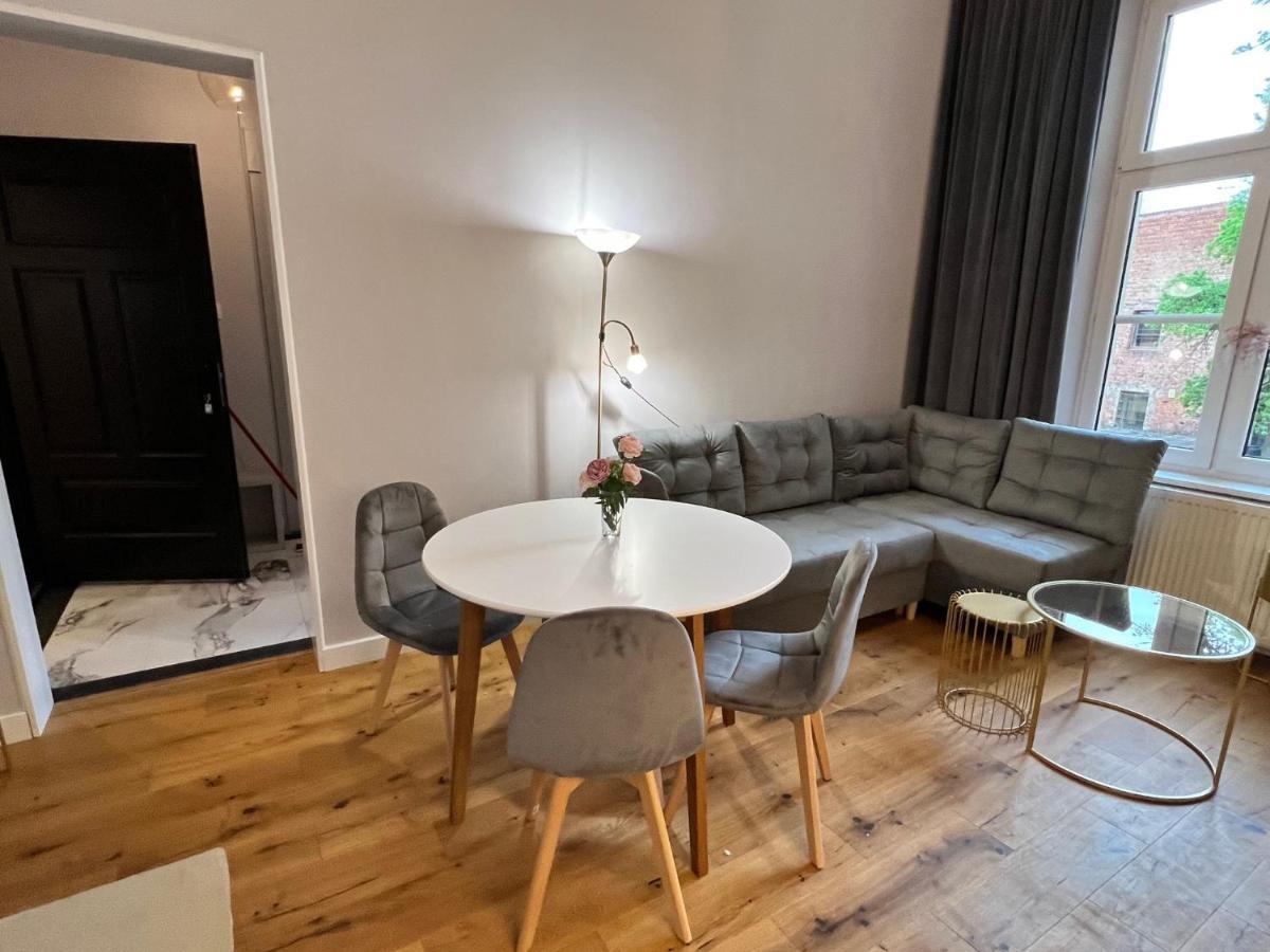 Dk Premium Ballady I Romanse Ольштын Экстерьер фото